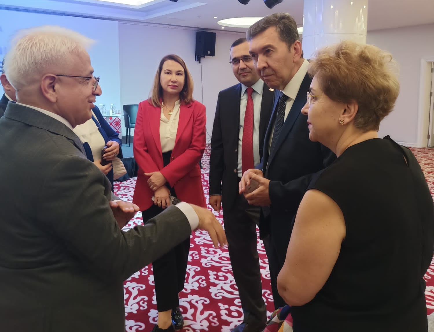 d7bf97c8 4183 4681 b3b7 5d12962b232e